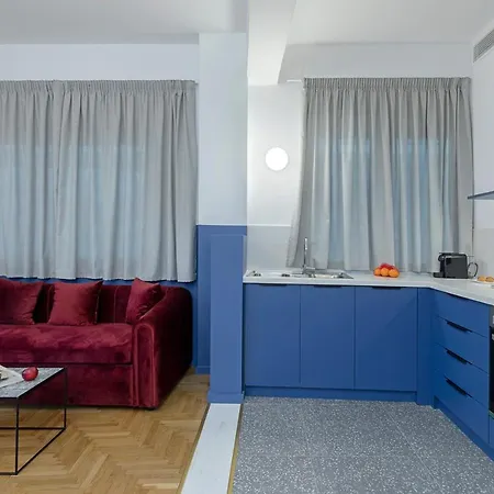 Acro Urban Aparthotel